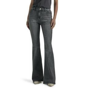 Lee Legendary Womens Flared jeans New size 16